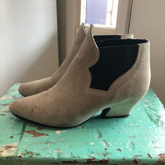 Acne Alma Ankle Boots - Picture 4 of 15